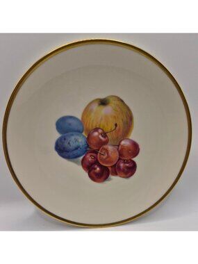 Thomas Ivory Bavaria Porcelain Plate Fruit Design Gold Rim 7.5 Inches Vintage